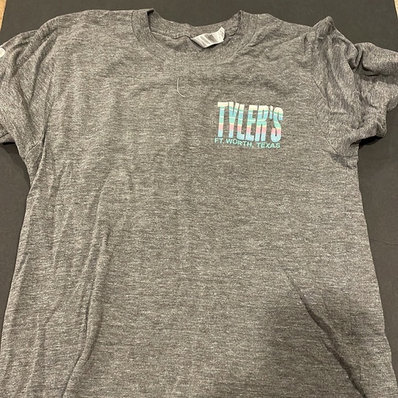 Teen girl t-shirt bundle - Picture 4 of 4